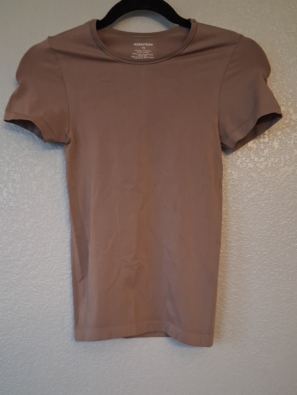 Nordstrom Women's Short Sleeve Crewneck Tee in Taupe Brown